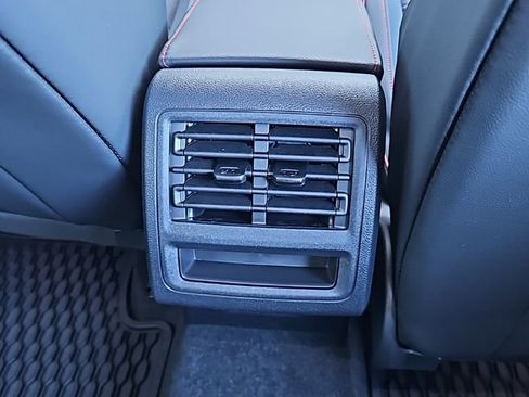 New 2026 Volkswagen GTI SE FWD image 18