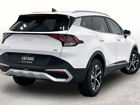 Used 2024 Kia Sportage EX image 2