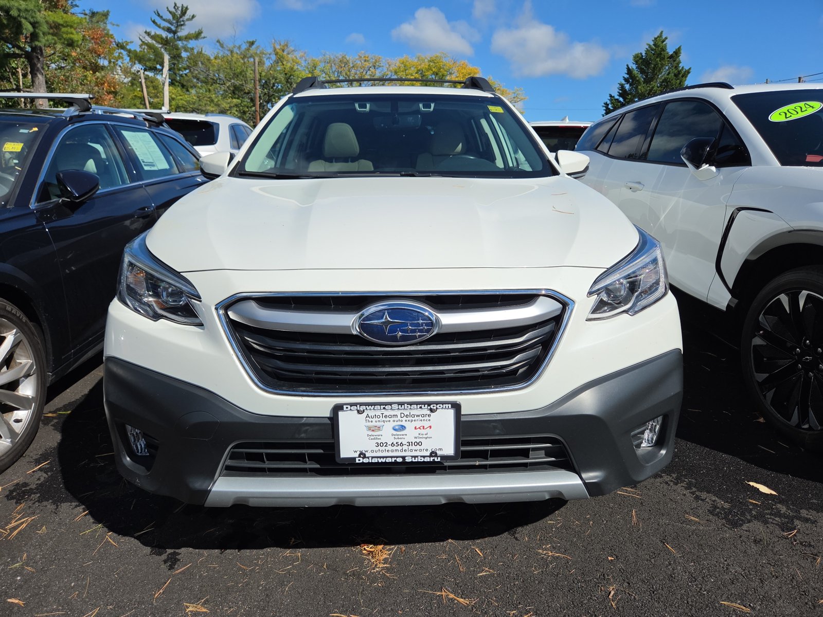 Used 2022 Subaru Outback Limited XT AWD/4WD image 3