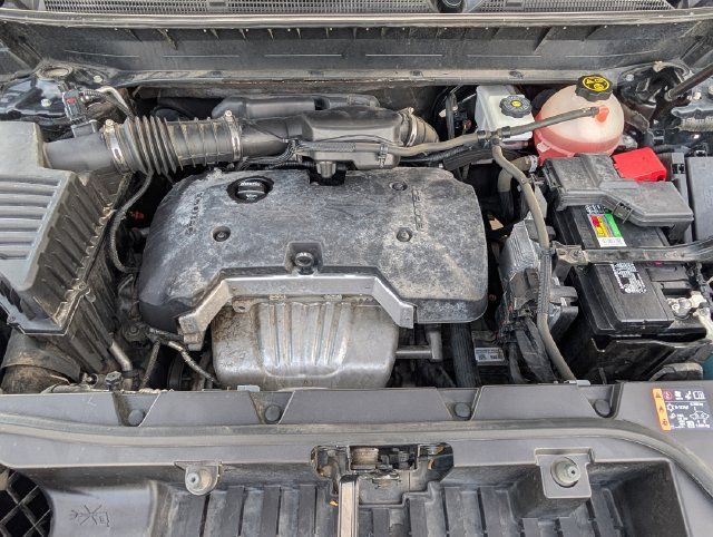 Used 2021 GMC Acadia SLE w/ Driver Convenience Package FWD image 36