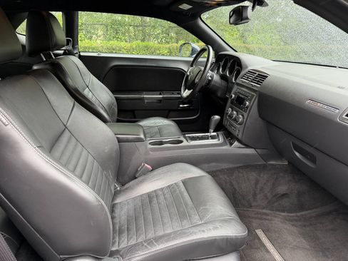 Used 2013 Dodge Challenger R/T RWD image 15