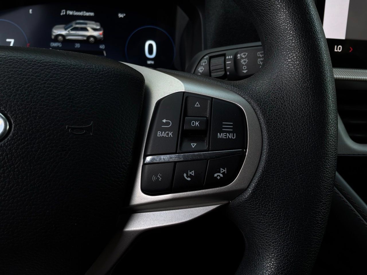 Used 2026 Ford Explorer Active RWD image 39