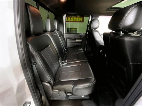 Used 2014 Ford F250 Lariat w/ Lariat Ultimate Package image 18
