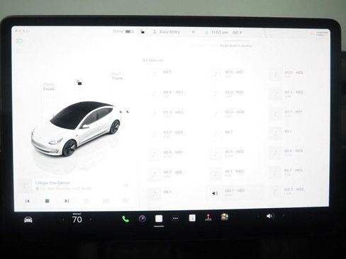 Used 2023 Tesla Model 3 RWD image 25