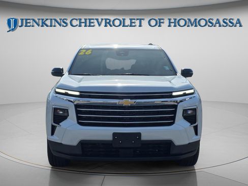 New 2026 Chevrolet Traverse LT w/ Driver Confidence Package FWD image 11