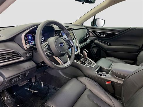 Used 2025 Subaru Outback Touring XT image 21