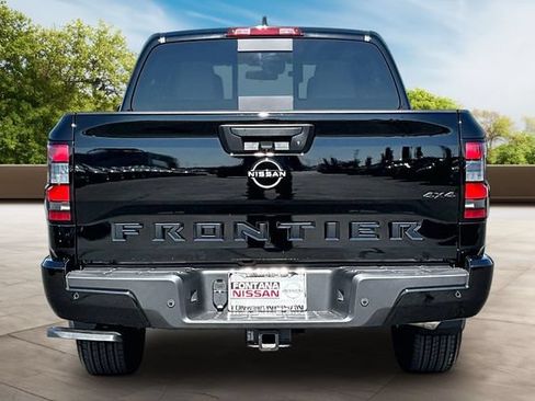 New 2026 Nissan Frontier SV w/ All-Weather Content Package AWD/4WD image 4