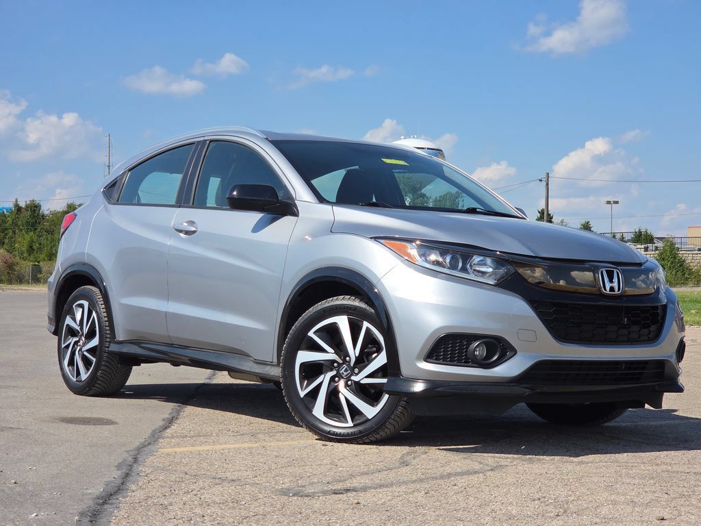 Used 2019 Honda HR-V Sport image 2