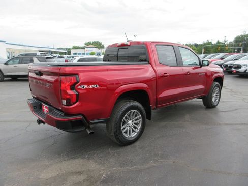 Used 2023 Chevrolet Colorado LT w/ LT Convenience Package AWD/4WD image 6