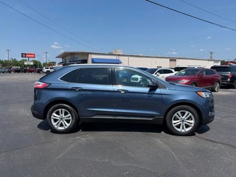 Used 2019 Ford Edge SEL w/ Equipment Group 201A AWD/4WD image 9
