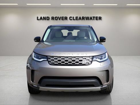 New 2026 Land Rover Discovery S AWD/4WD image 8