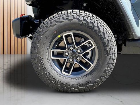 New 2026 Jeep Gladiator Mojave AWD/4WD image 30