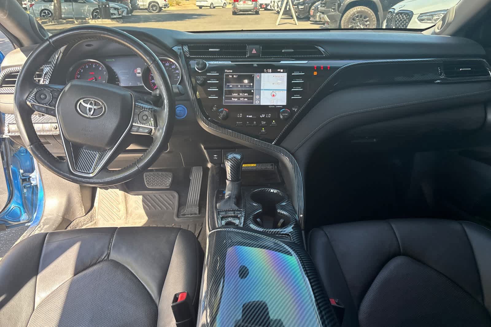 Used 2019 Toyota Camry XSE FWD image 4