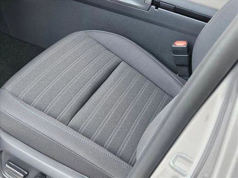 New 2026 Toyota RAV4 AWD Plug-in Hybrid image 4