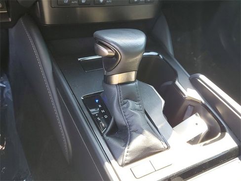 Used 2024 Lexus ES 300h w/ Premium Package image 21