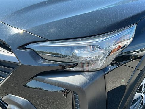 Used 2023 Subaru Outback 2.5i image 4