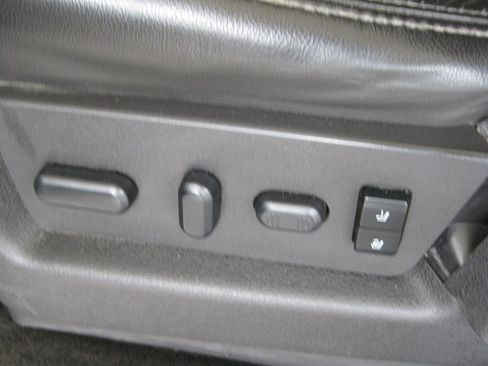 Used 2013 Ford F150 Lariat w/ Luxury Equipment Group AWD/4WD image 15