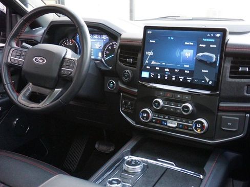 Used 2023 Ford Expedition Limited AWD/4WD image 40