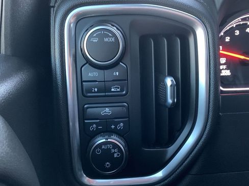 Used 2022 Chevrolet Silverado 1500 LT w/ Bed Protection Package image 16