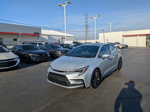 Certified 2026 Toyota Corolla XSE image 4