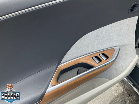 Used 2023 Lucid Air Touring AWD/4WD image 23