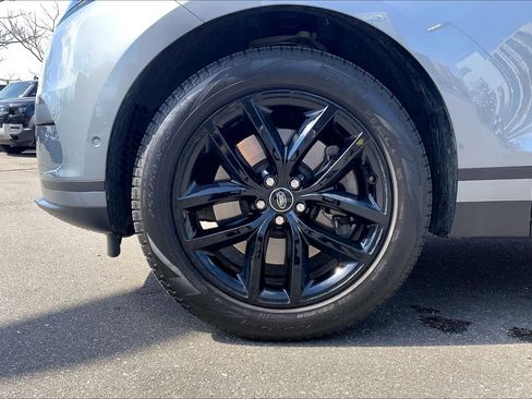 Used 2026 Land Rover Range Rover Velar S image 5