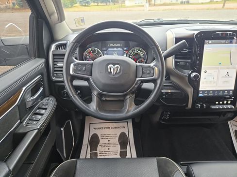 Used 2024 RAM 2500 Laramie image 19