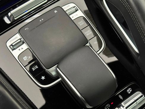 Used 2021 Mercedes-Benz GLE 63 AMG S image 37