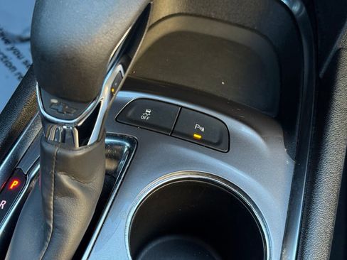 Used 2024 Chevrolet Malibu LT image 39