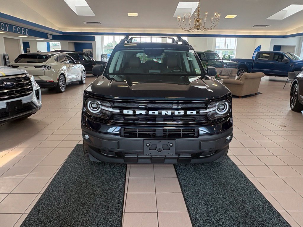 Used 2023 Ford Bronco Sport Outer Banks AWD/4WD image 8