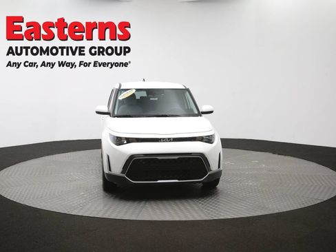 Used 2025 Kia Soul LX FWD image 50