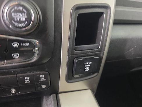 Used 2017 RAM 1500 Big Horn AWD/4WD image 21