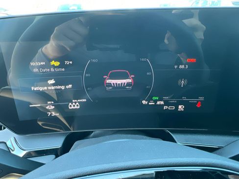 New 2025 Audi Q6 e-tron Premium AWD/4WD image 20