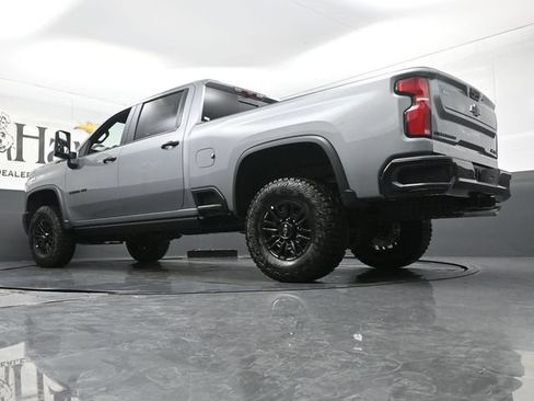 New 2026 Chevrolet Silverado 2500 ZR2 w/ LPO, Dark Essentials Package AWD/4WD image 5