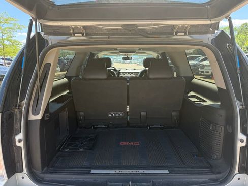 Used 2012 GMC Yukon XL Denali AWD/4WD image 12
