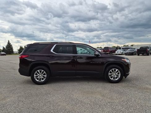 Used 2021 Chevrolet Traverse LT FWD image 5