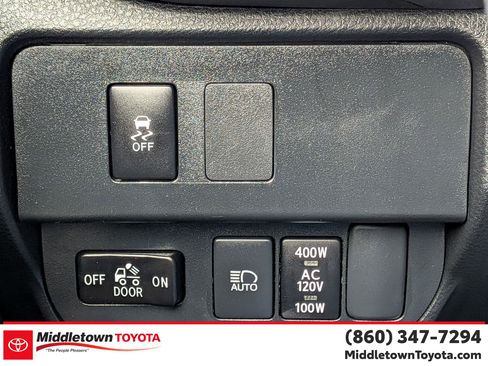 Certified 2023 Toyota Tacoma TRD Off-Road image 18