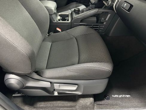 Used 2025 Toyota 4Runner SR5 image 60