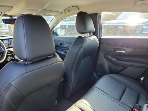 New 2026 Nissan Sentra SR w/ SR Premium Package FWD image 10