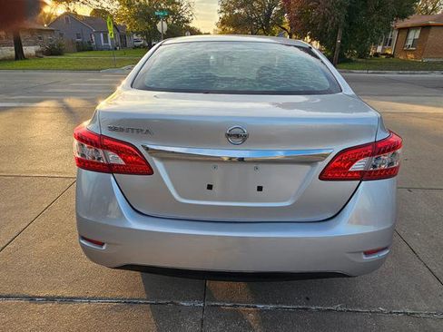 Used 2015 Nissan Sentra S image 4