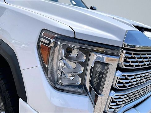 Used 2020 GMC Sierra 2500 Denali w/ Denali Ultimate Package AWD/4WD image 28
