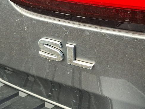 Used 2022 Nissan Armada SL image 6