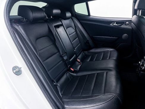 Used 2020 Kia Stinger GT2 image 35