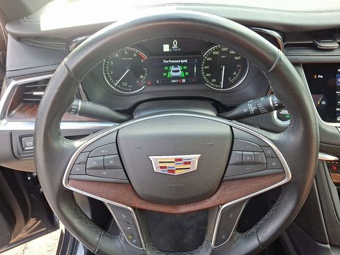 Certified 2023 Cadillac XT5 Premium Luxury image 15