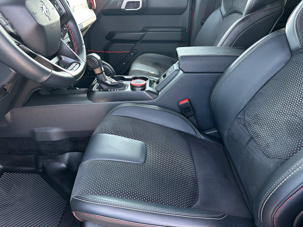 Used 2025 Ford Bronco Raptor AWD/4WD image 12