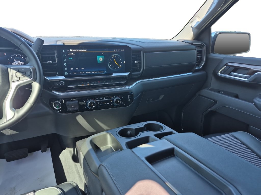 Used 2025 Chevrolet Silverado 1500 LT w/ Protection Package AWD/4WD image 11