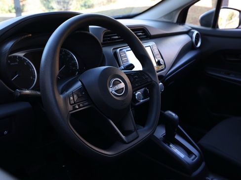 Used 2024 Nissan Versa S image 14