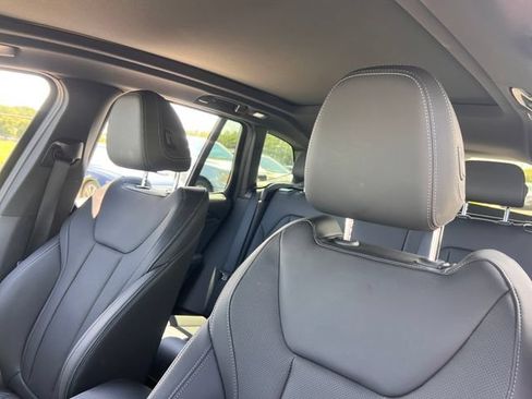 Used 2024 BMW X3 sDrive30i w/ M Sport Package RWD image 13