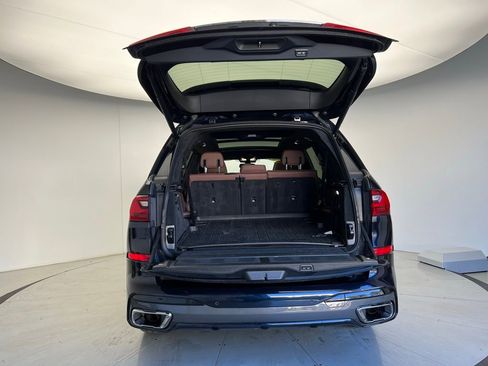 Certified 2022 BMW X7 xDrive40i w/ M Sport Package image 5