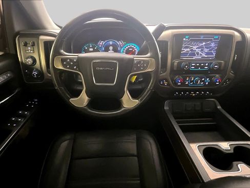 Used 2018 GMC Sierra 1500 Denali w/ Denali Ultimate Package AWD/4WD image 6
